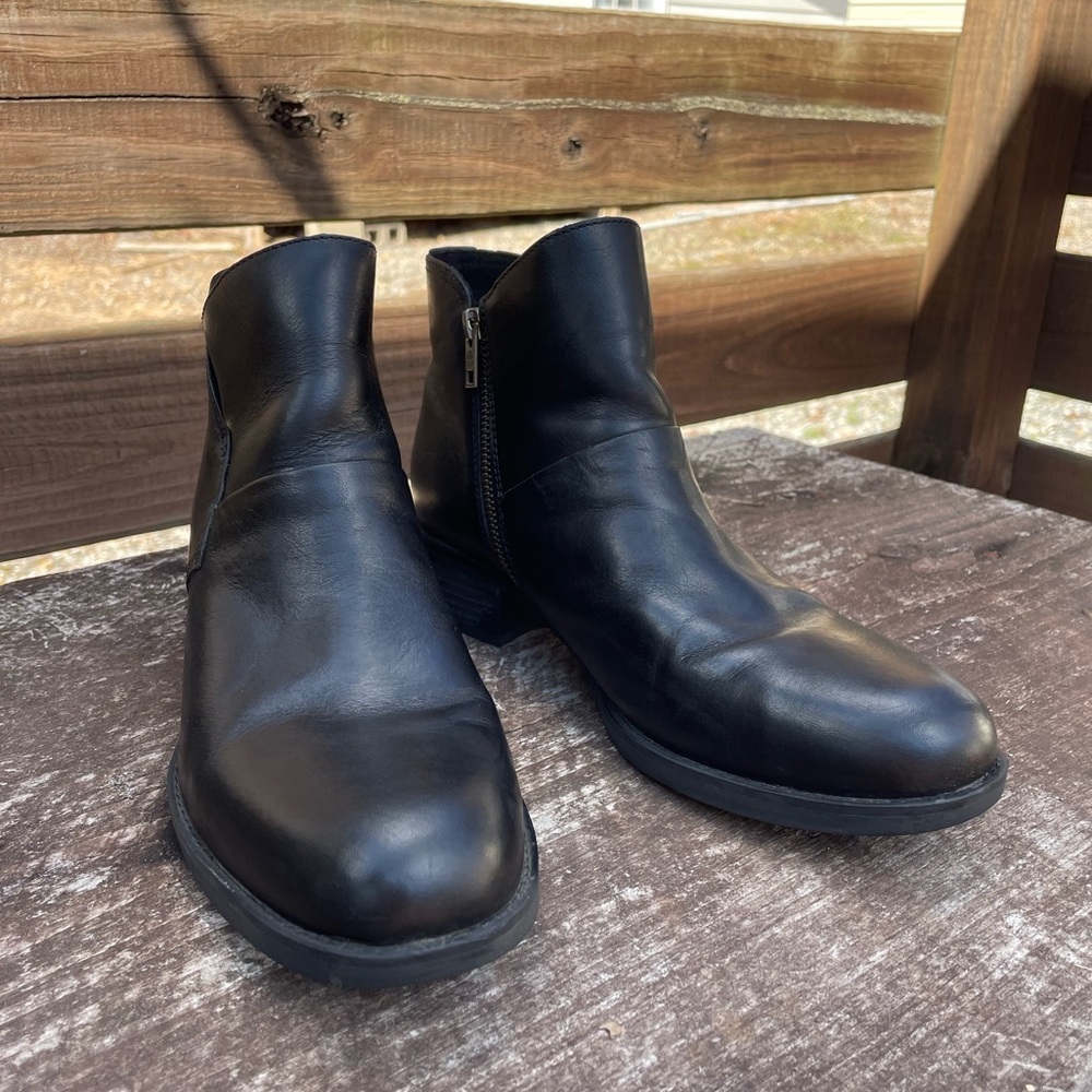 Timberland Beckwith Side Zip Leather Ankle Boot